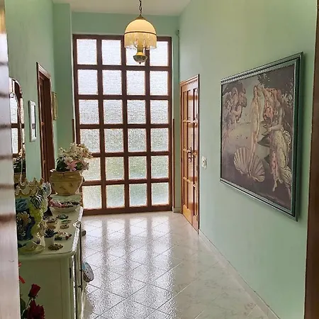 Апартаменты Santa Barbara *